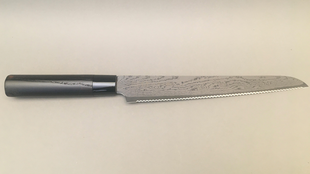 Couteau japonais à pain Shippu Black Tojiro